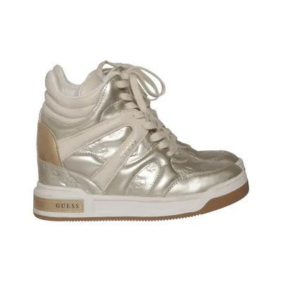 Sneakers (Goud) van Guess Leer