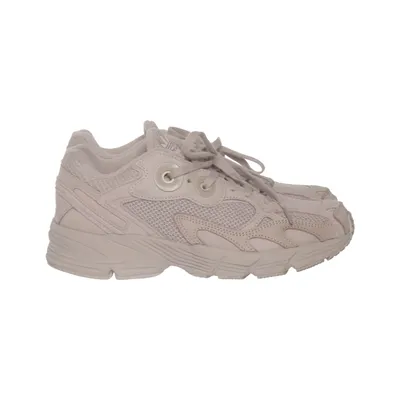 Träningsskor (Astir) från Adidas