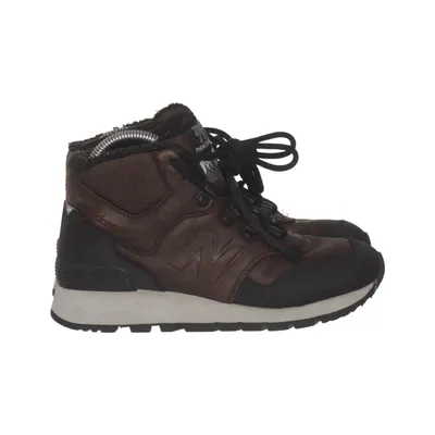 Vandringskängor (HL755MLC) från New Balance