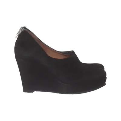 Wedges (Black) from Rules by Mary
