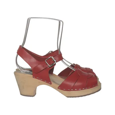 Clogs (Red) from Torpatoffeln Leather