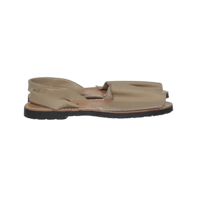 Sandals (Beige) from Menorquina