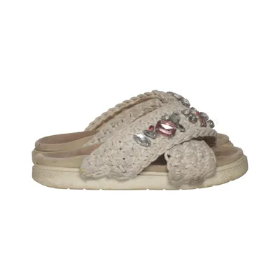 Slip-ins (Beige) from Inuikii