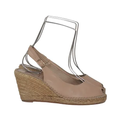 Wedges (Beige) from Macarena Leather