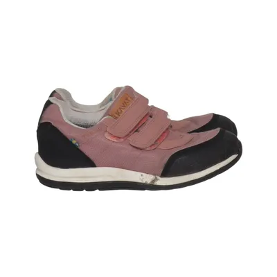 Trainers (Pink, Black) from Kavat Leather