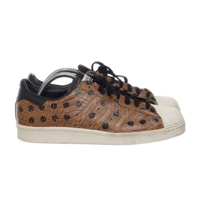 Sneakers (Sonderedition Superstar) från Adidas Skinn