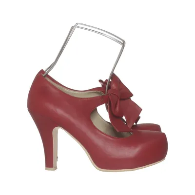High heels (Red) from Lola Ramona