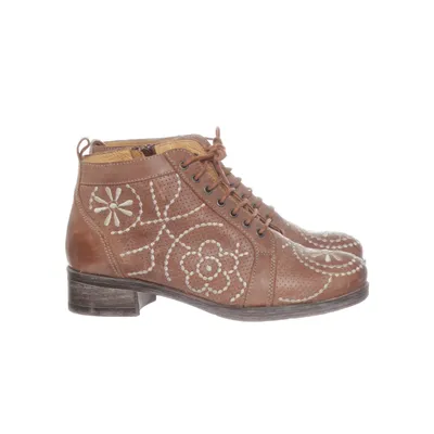 Laced boots (Beige) from Brako Leather