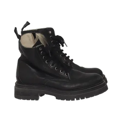 Laced boots (Black) from Johnny Bulls