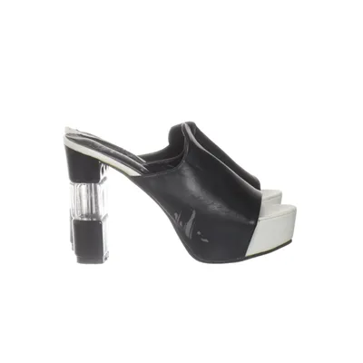 Mules (Black, White) from Xing Xing