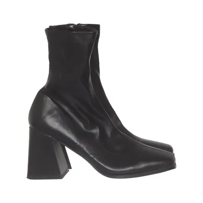 Heeled boots (Black) from Raid