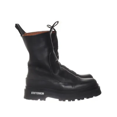 Boots (Black) from Stutterheim