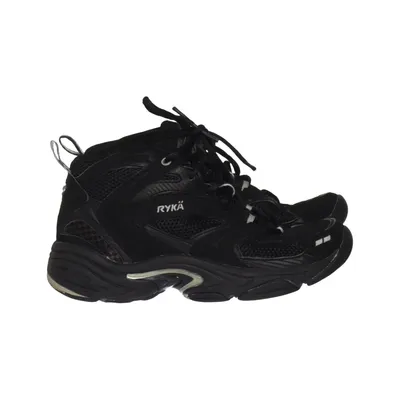 Sneakers (Black) from Rykä