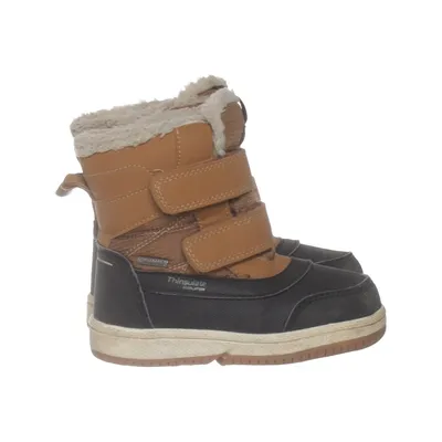 Boots (Brown, Black) from Sprayway