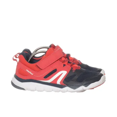 Gymnastic shoes (Blue, Red) from Newfeel