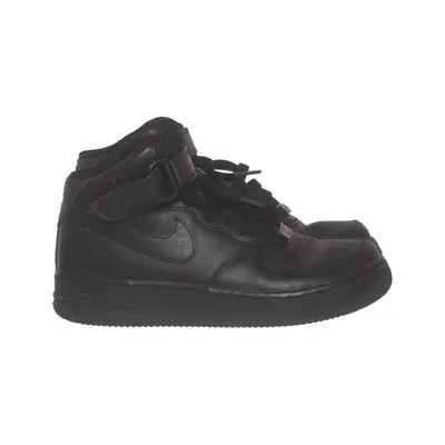 Basketball shoes (Air Force 1 Mid) from Nike