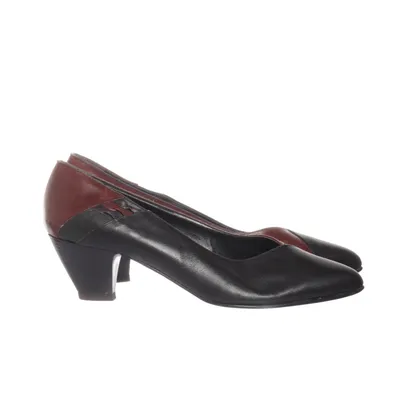 Escarpins (Noir, Rouge) de Claudia