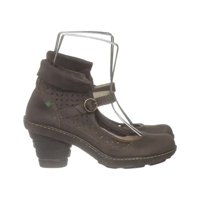 Pumps (Brun) från El Naturalista