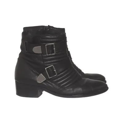 Ankle boots (Black) from Sacha Leather