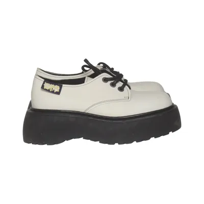 Derby shoes (White, Black) from Bimba y Lola Leather