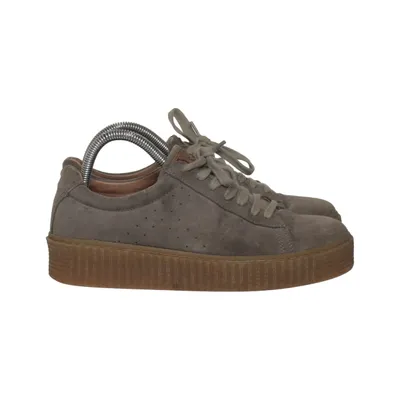 Sneakers (Gray) from Sommerkind