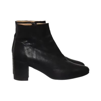 Heeled boots (Black) from Novita Leather