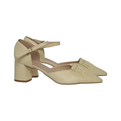 Escarpins (Beige) de Bata Cuir