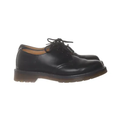 Derbyskor (Svart) från Dr. Martens