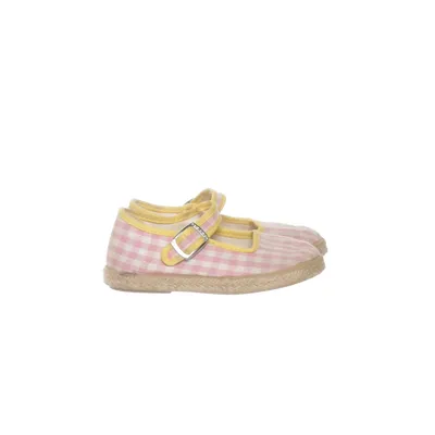 Walking shoes (White, Pink) from Bonton