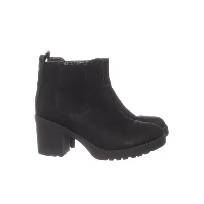 Heeled boots (Black) from Limelight Faux leather
