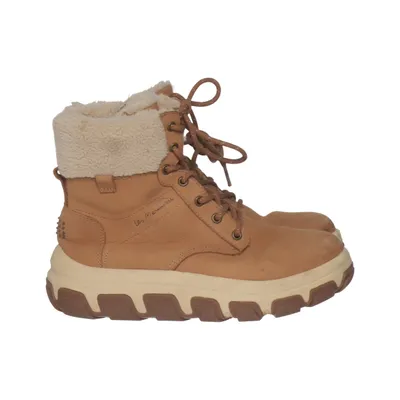 Laced boots (Brown) from Tbs