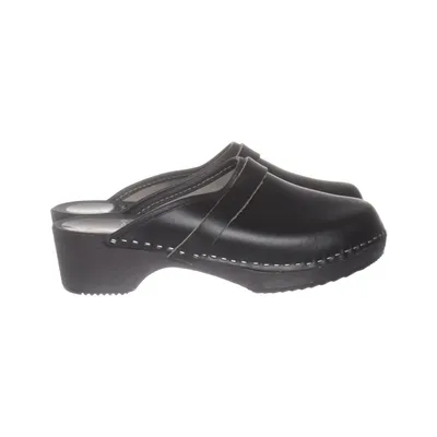 Träskor (Svart) från Moheda Toffeln Skinn