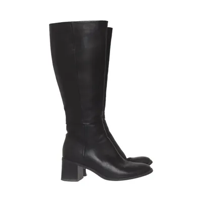 Boots (Black) from Xit