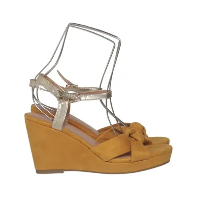 Wedges (Yellow, Gold) from Texto Leather, Faux suede