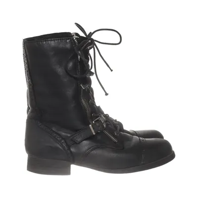 Laced boots (Black) from Aldo