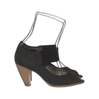 Wedges (Black) from Tango