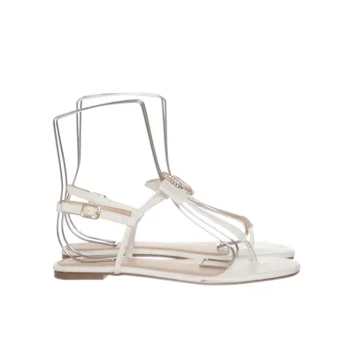 Sandaler (Vit) från Oasis