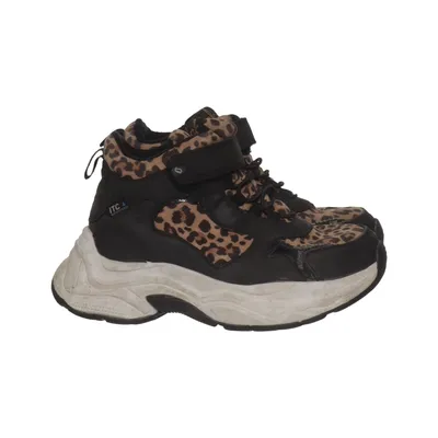 Laced boots (Black, Brown, Multicolored) from Leaf