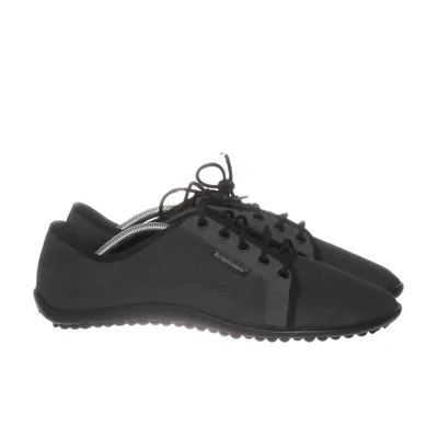 Walking shoes (Gray) from Leguano