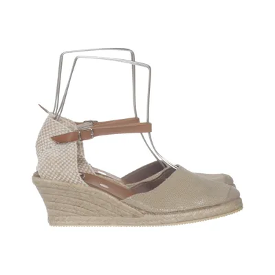 Kilklackar (Beige) från Ella of Sweden