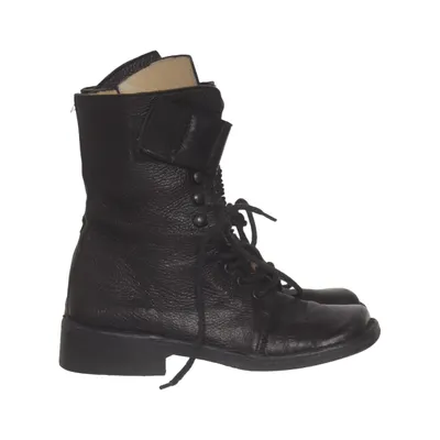 Bottes à lacets (Noir) de Lisa Tucci