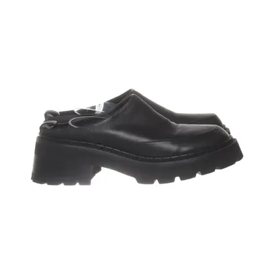 Mules (Svart) från By Far