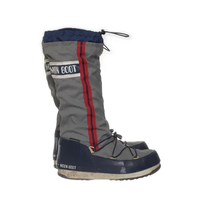 Stövlar (Grå, Blå, Röd) från Moon Boot