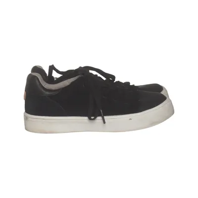 Sneakers (Svart) från By Nils