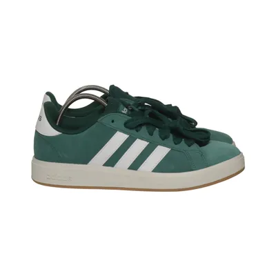 Sneakers (Grand Court) från Adidas