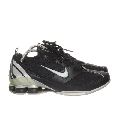 Sneakers (Svart) från NIKE SHOX