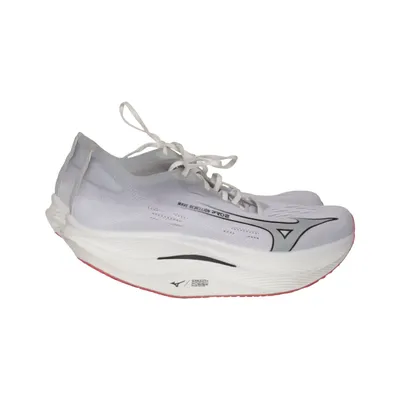 Running shoes (Wave Rebellion PRO 3) from Mizuno