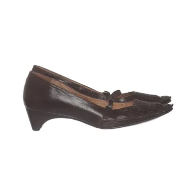 Pumps (Brown) from Novita Leather
