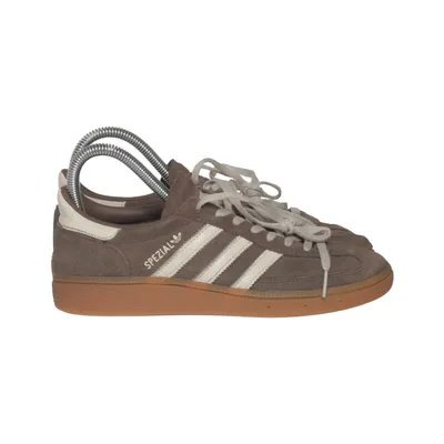 Sneakers (Spezial) från Adidas