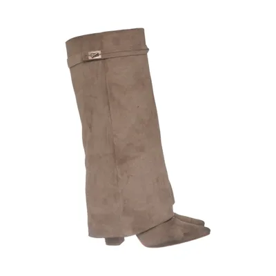 Stiefel (Braun)